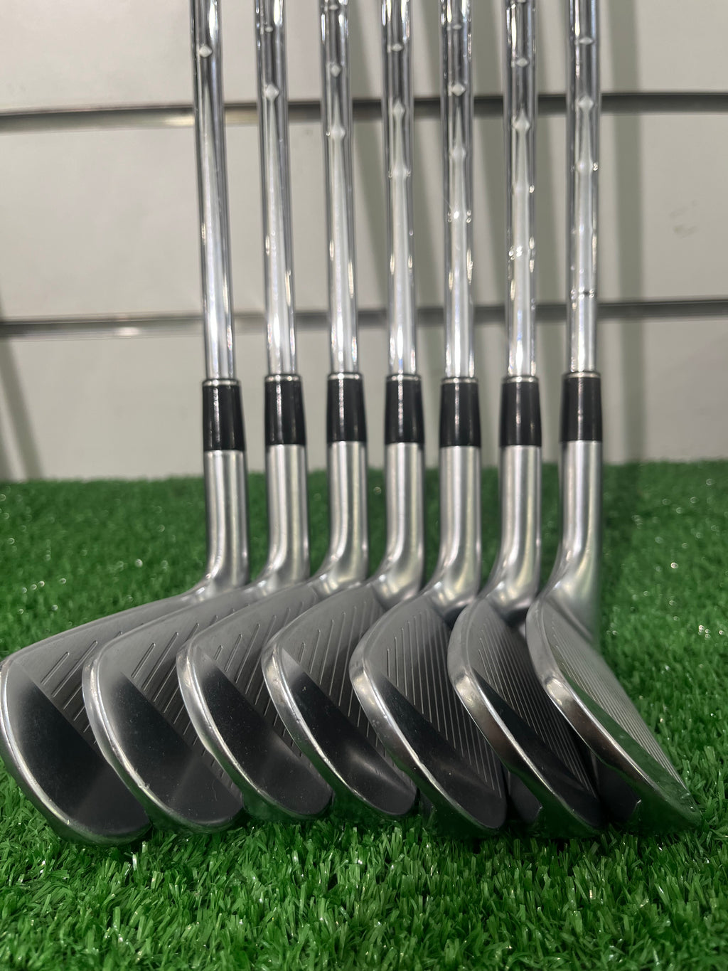 Srixon Z Forged Ex-Demo Irons - Steel Shaft X Stiff Flex